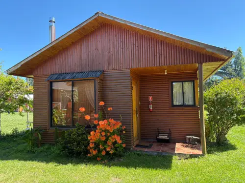 Cabaña matrimonial para 2 personas en Saltos del Laja con calefacción y equipamiento completo